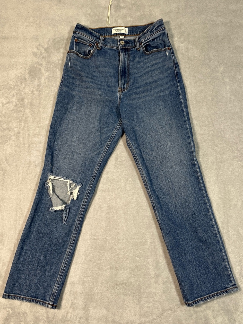 Abercrombie Fitch Ultra High Rise Ankle Straight Distressed Jeans Women Size 27S